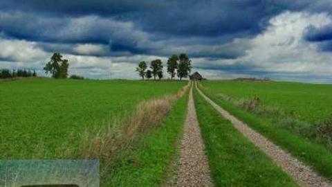  The Bell Now Tolls for Thee - S.S.-near-Gads-Hill3.jpg