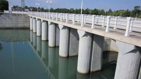 Photo from Welland Aqueduct