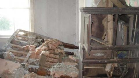 70s Luxury - Not-far-from-Farr16.jpg