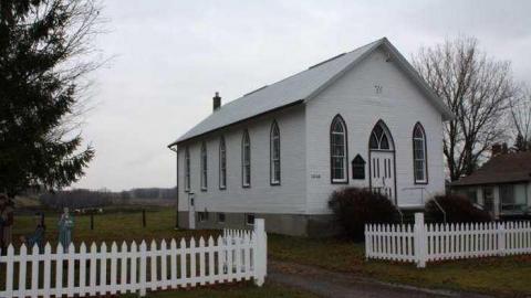 Gallery - Enfield-and-Potter-Cemetery5.jpg