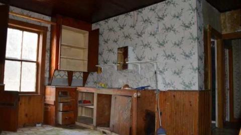 Mount Albert Heritage Home  - Deavitt-Farm1.jpg