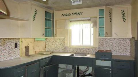 scratched out face - IMG_2098.jpg