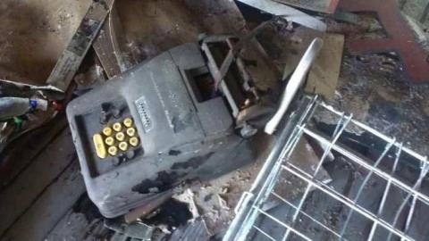 Photo from no service station