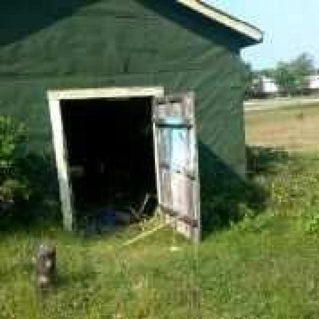 Big red empty - Picture 344.jpg
