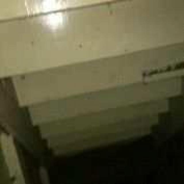 Big red empty - Picture 396.jpg