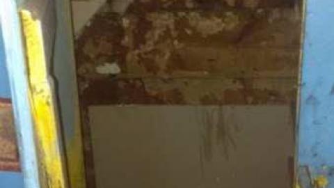 Big red empty - Picture 718.jpg