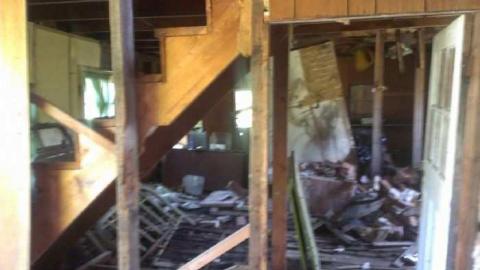 no service station - Utterson-Area-Gas-Station2.jpg