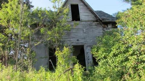 serpant river farmhouse - Take-the-High-Road14.jpg