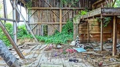 Sept 2012 - Woodbine-Farmhouse5.jpg