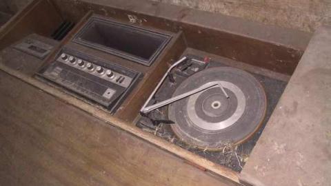 Exploration - Cold-Rain12.jpg