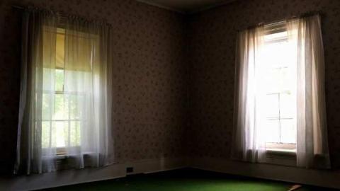 Early Sept 2012 - Beautiful-Batty-Baldwin-House17.jpg