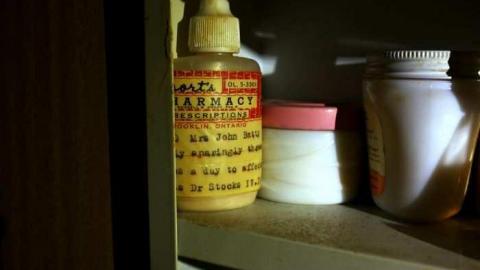 Early Sept 2012 - Beautiful-Batty-Baldwin-House3.jpg