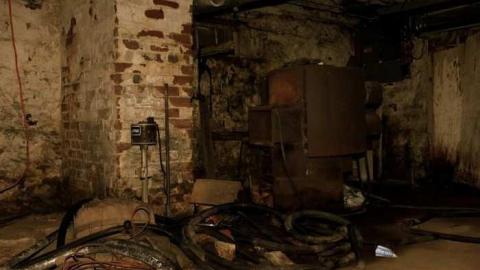 Early Sept 2012 - Beautiful-Batty-Baldwin-House6.jpg