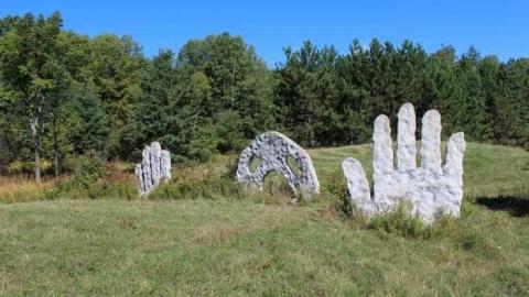 Photo from Screaming Heads