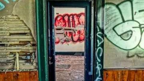 Kids and paint - Rockwood-Farm-House51.jpg