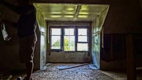 Kids and paint - Rockwood-Farm-House114.jpg