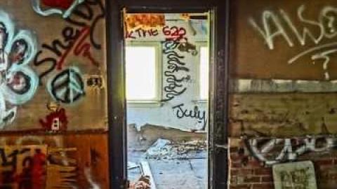 Kids and paint - Rockwood-Farm-House119.jpg