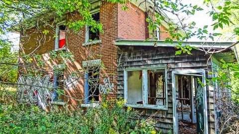 Kids and paint - Rockwood-Farm-House122.jpg