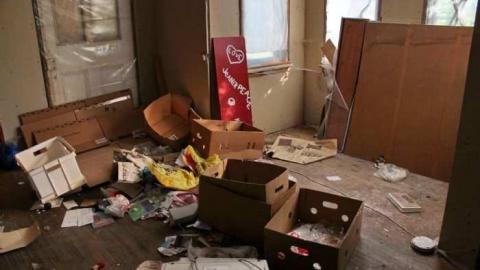 Swamp College Drop-out - Swamp-College-House2.jpg