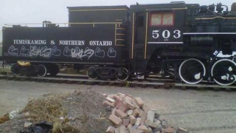 503 North Bay - IMG-20120913-00175.jpg