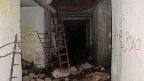 Gallery - Port-McNicoll-Elevators9.jpg