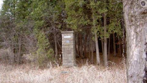 Gallery - Elim-Pioneer-Cemetery3.jpg