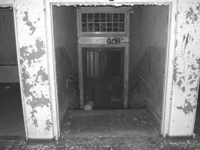 Old Whitby Psych - Whitby-Psychiatric-Hospital3.jpg