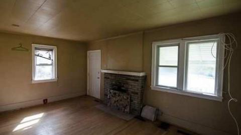 Dump truck house photo 5