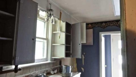 Power Still Works - Empty-House-Nobleton17.jpg