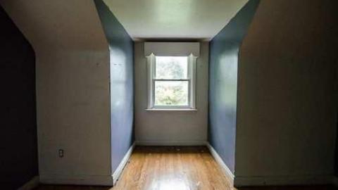 sept 17 - Empty-House-Nobleton34.jpg