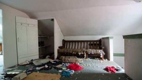 Hidden in the brush - Highest-Point-in-York57.jpg