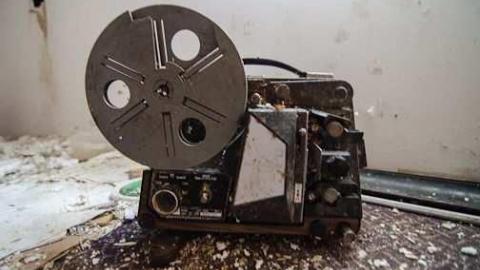 Hidden in the brush - Highest-Point-in-York58.jpg