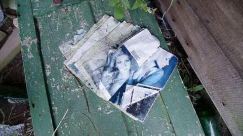 Hidden in the brush - Highest-Point-in-York38.jpg