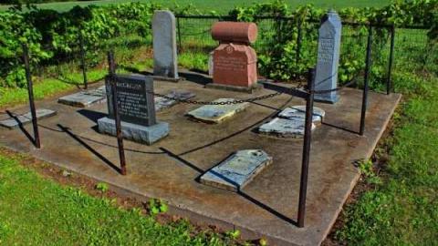 Thanks to the Johnstones - Johnson-Pres.-Pioneer-Cemetery14.jpg