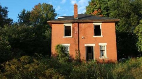 Patterson Road - A-Door-to-Nowhere1.jpg