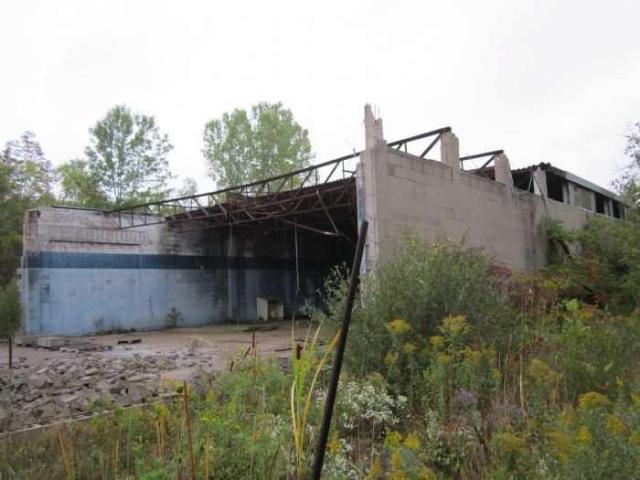 Old Factory - 050.jpg