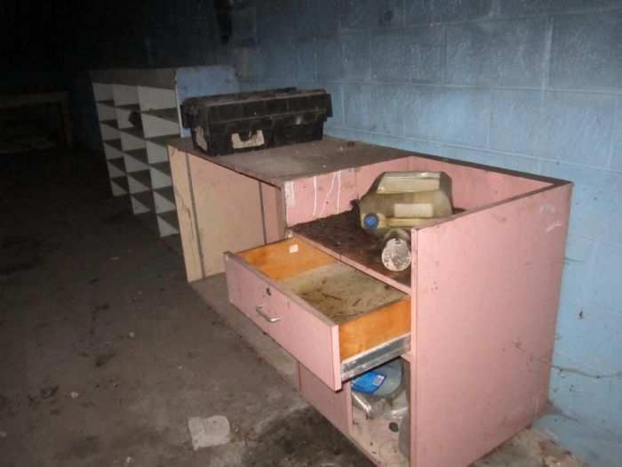 Old Factory - 012.jpg