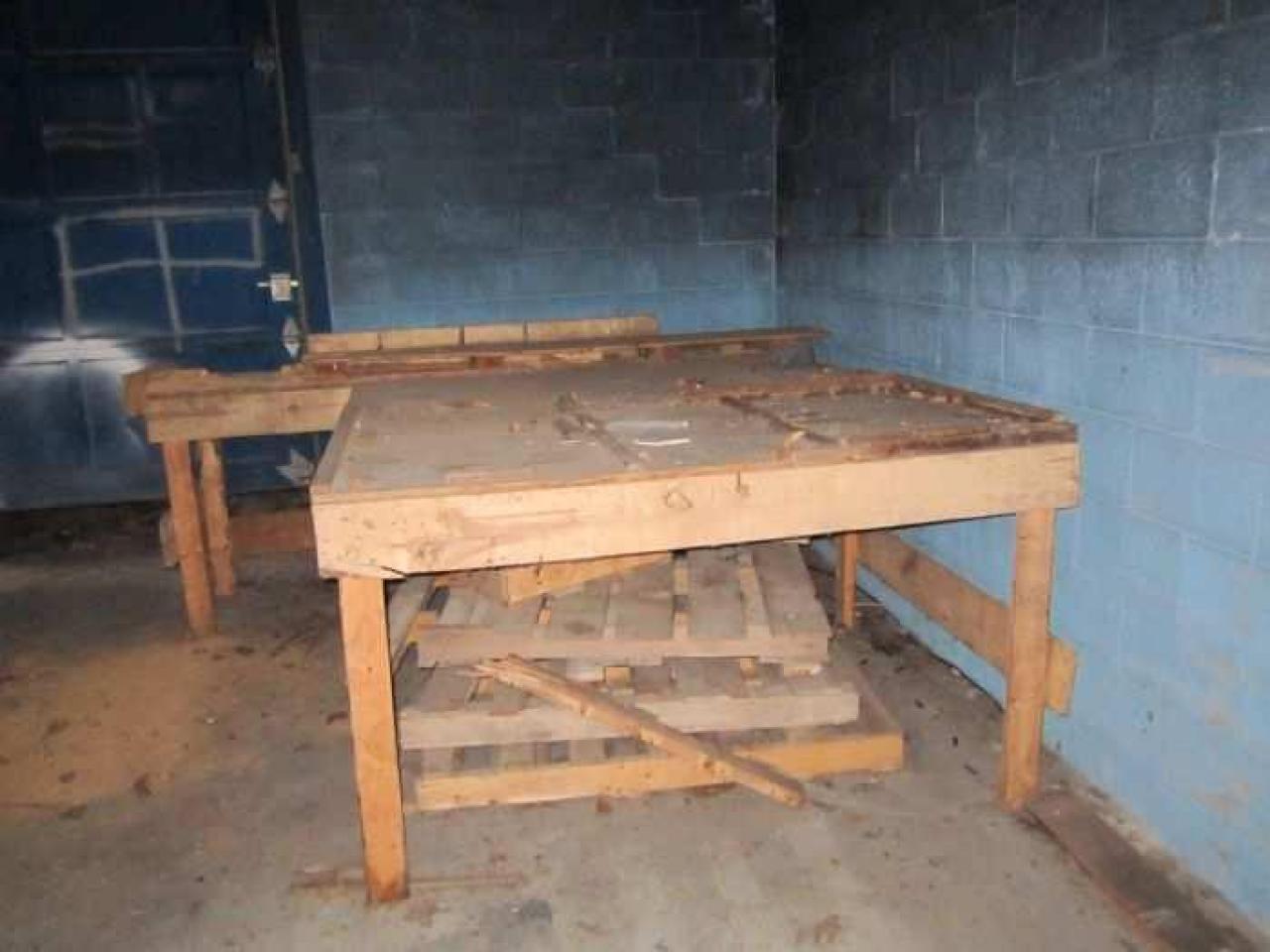 Old Factory - 013.jpg