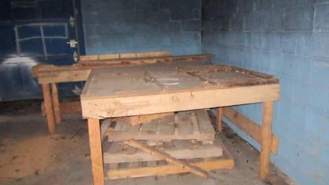 Old Factory - 013.jpg