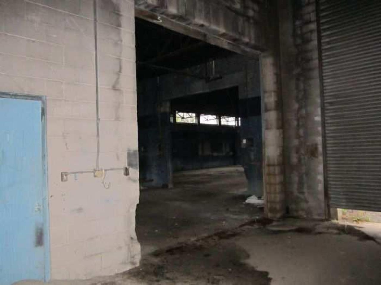 Old Factory - 022.jpg