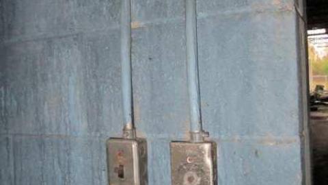 Old Factory - 032.jpg