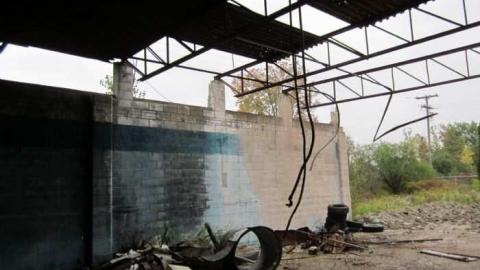 Old Factory - 037.jpg