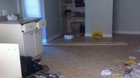 Graffiti House - Bathurst-Bungalow20.jpg