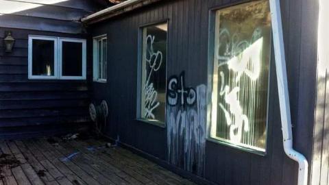 Graffiti House - Bathurst-Bungalow27.jpg