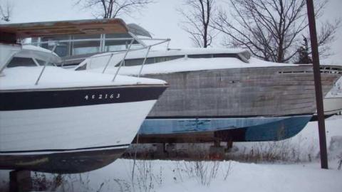 Graveyard - All-Boats-Go-To...-Somewhere5.jpg