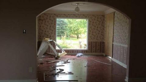 B&E - Breaking-and-Entering4.jpg