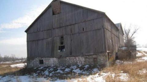 old farm house and barn - IMG_6796.jpg