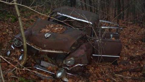 Abandoned Cadillac  - Abandoned-Cadillac28.jpg