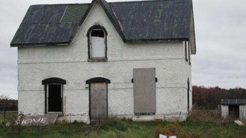 The Langs - Trashed-(near-Holly)27.jpg