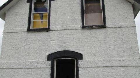 The Langs - Trashed-(near-Holly)28.jpg